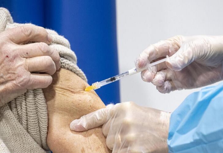 Influenza, in Lombardia superate le 490mila vaccinazioni: questo martedì Open Day gratuito al Pirellone