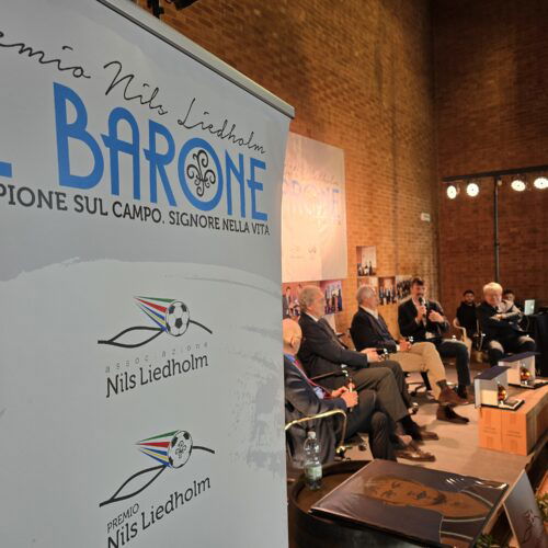 Tra Malagò e i Meneghin: il premio Liedholm ubriaca di bellezza e sport il Monferrato