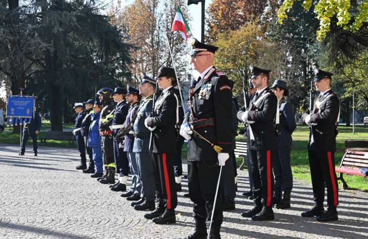 “Il Tricolore è tutto”: alla cerimonia del 4 novembre l’orgoglio dei Carabinieri