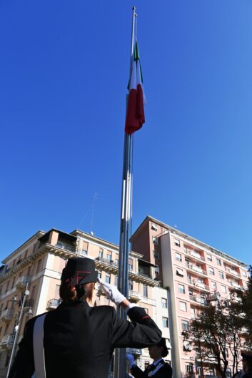 “Il Tricolore è tutto”: alla cerimonia del 4 novembre l’orgoglio dei Carabinieri