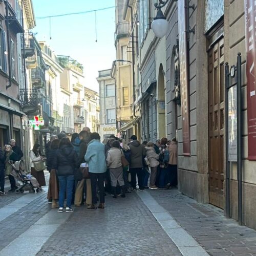 Code ai botteghini per la nuova stagione del teatro Garavani di Voghera