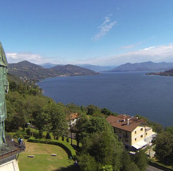 Un weekend di festa ad Arona tra visite guidate, celebrazioni e musica