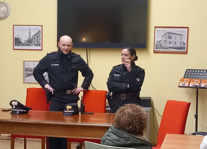 Al quartiere Cristo di Alessandria i Carabinieri mettono in guardia dalle truffe