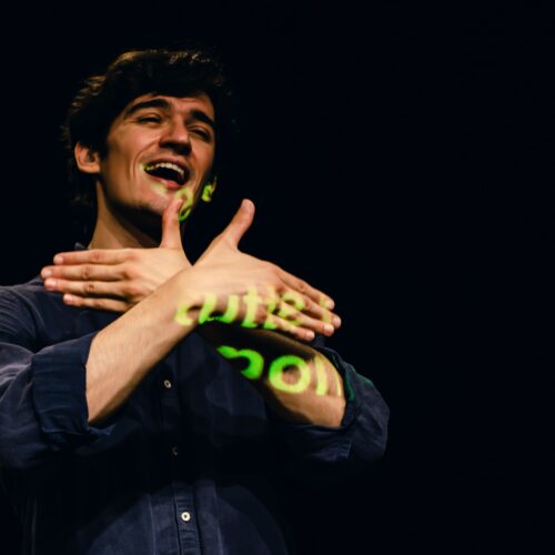 Domenica 29 novembre Babilonia Teatri allo Spazio Kor di Asti