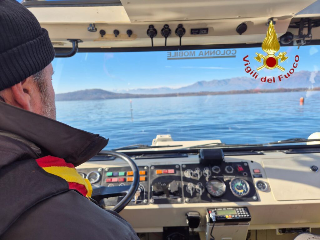 Vigili del Fuoco addestramento lago Viverone