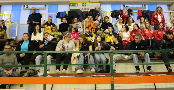 Palacima pieno e spettacolo sugli spalti per la sfida tra Alessandria Volley e Mondovì