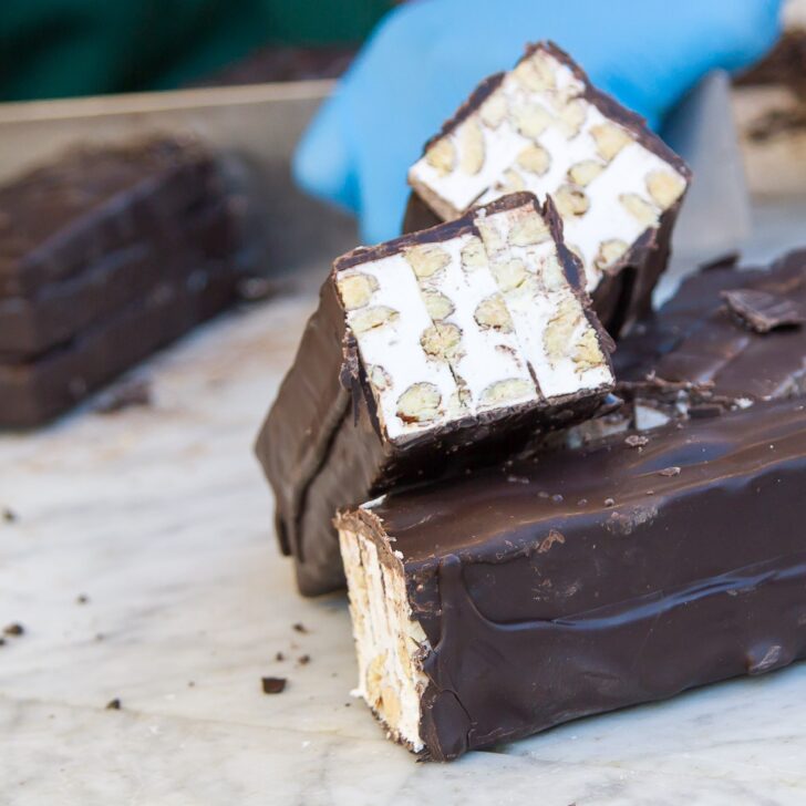 Festival della Mostarda e Festa del Torrone: un connubio di gusto e tradizione per celebrare le eccellenze lombarde