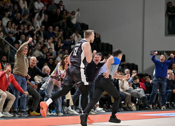 Bertram Derthona ancora imbattuta nel proprio fortino: alla Nova Arena si arrende anche Varese