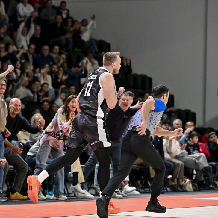 Bertram Derthona ancora imbattuta nel proprio fortino: alla Nova Arena si arrende anche Varese