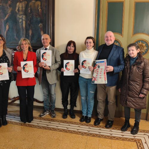 A Valenza confermati gli eventi natalizi, sindaco contro Fratelli d’Italia: “Il gioco dei partiti ha fallito”