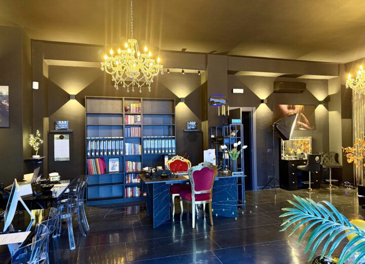 A Valenza Italian Models Agency: Management, Formazione e Tutela per il Mondo dello Spettacolo, Cinema e Moda 