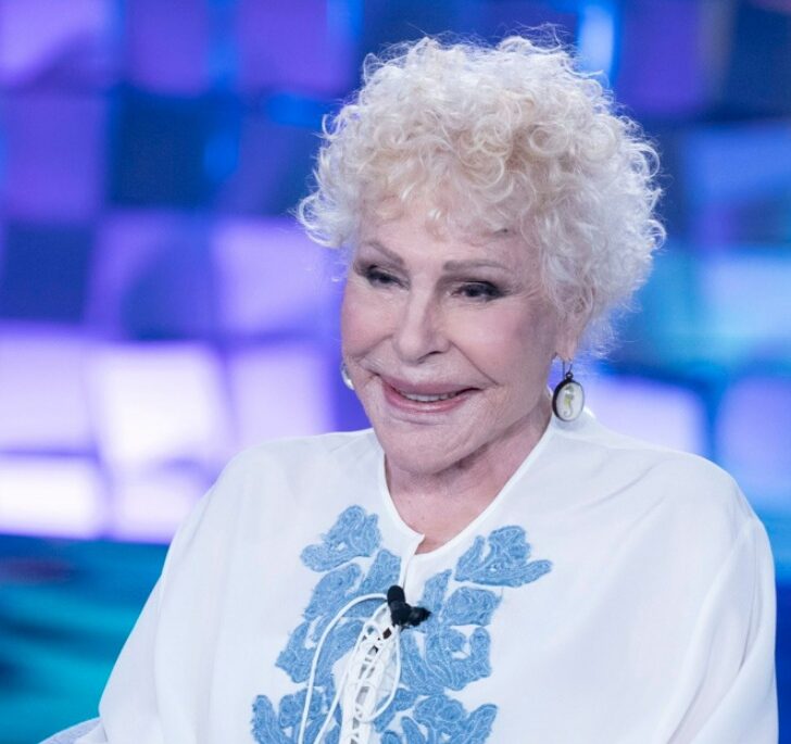 Addio a Ornella Vanoni: l’ultima telefonata e il legame speciale con Pavia