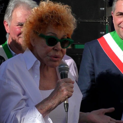 Addio a Ornella Vanoni: legata alla provincia, nel 2024 manifestò ad Alessandria contro il deposito nucleare