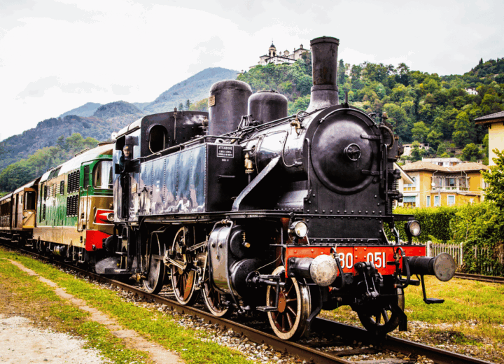 Vapore e storia: in Piemonte due itinerari con i treni storici