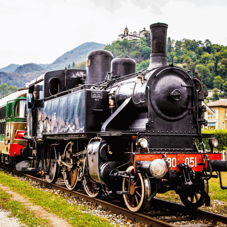 Vapore e storia: in Piemonte due itinerari con i treni storici