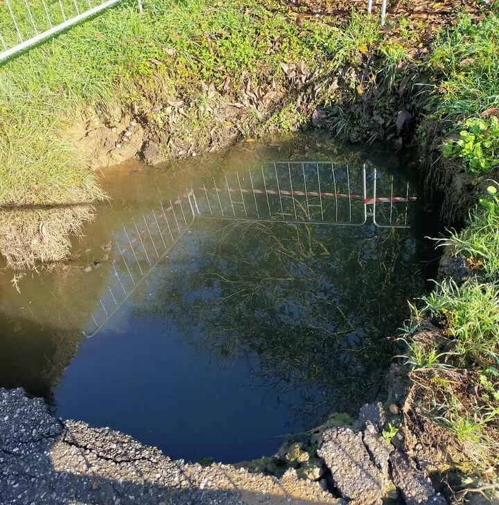 Profonda buca in strada al Po, sindaco Valenza: “Fatta una video-ispezione. Ora servirà un intervento oneroso”