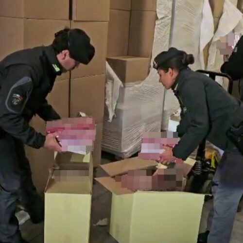 Finanza scopre strutture per la lavorazione e produzione clandestina di sigarette a Pavia e Milano