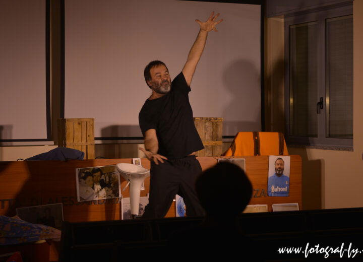 Sabato 27 dicembre ritornano le “Favole napoletane” de Gli Illegali