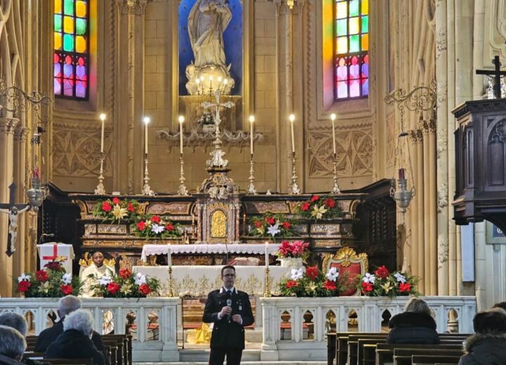I Carabinieri mettono in guardia i cittadini: “Sui social non è sempre amore, spesso è un raggiro”