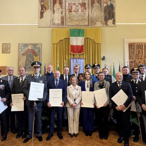 I 20 nuovi Cavalieri al Merito della Repubblica: premiati impegno, servizio e solidarietà