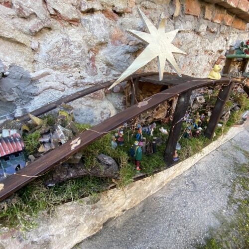 Casalino di Mombello diventa il “Borgo dei presepi” fino al 18 gennaio