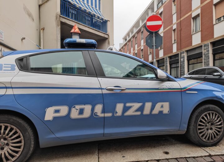 Donna trovata morta in casa in via Ferrufini