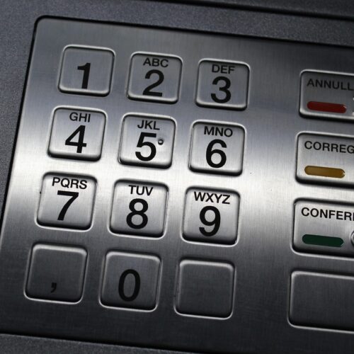 L’unica banca di Solero verso la chiusura: raccolte oltre 140 firme tra i cittadini per dire no