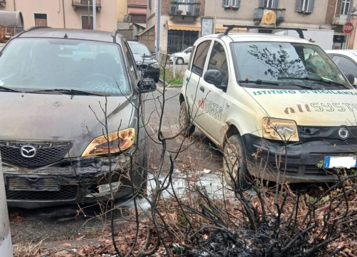 Incendio danneggia auto parcheggiate in corso Acqui, al quartiere Cristo di Alessandria 