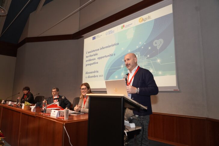 Infermiere di famiglia e comunità, una figura chiave in una società che invecchia