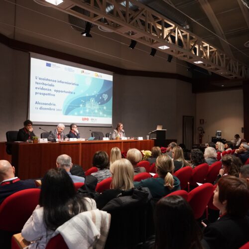 Infermiere di famiglia e comunità, una figura chiave in una società che invecchia