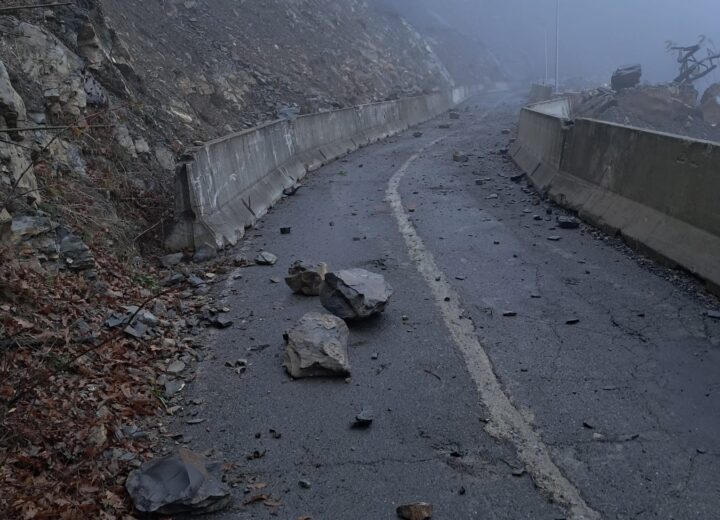 Strada provinciale 147 di Carrega Ligure di nuovo chiusa dopo una frana