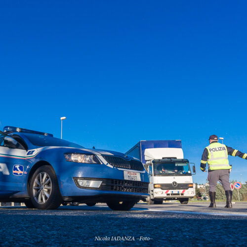 Vendeva auto usate senza autorizzazione: sanzione di 6mila euro