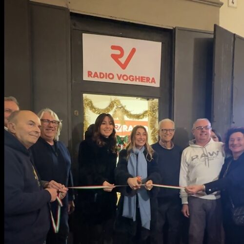 Radio Voghera torna “on air”: filodiffusione in città e studio storico in piazza Duomo