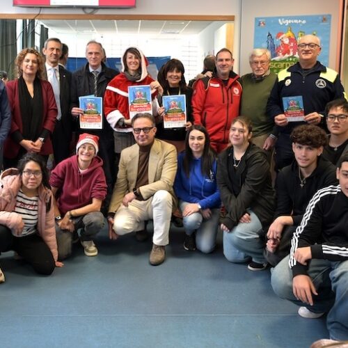 Scarpadoro di Natale: il 14 dicembre Vigevano si tinge di rosso per la corsa a favore della Comunità Selene