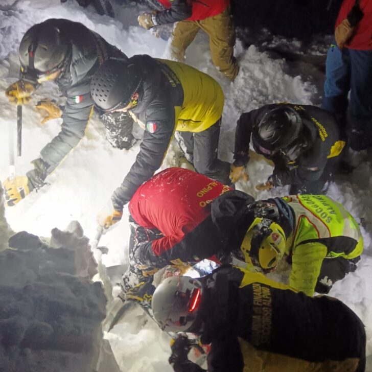 Soccorso uno sciatore sotto una valanga nel Vercellese: è in gravi condizioni
