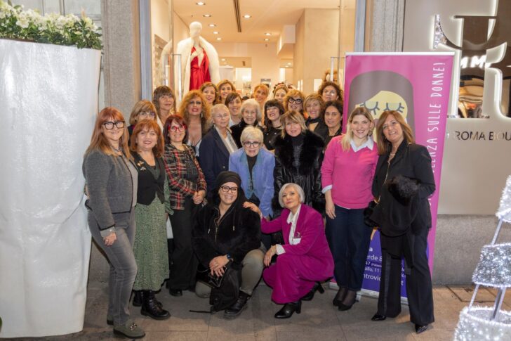 Modelle per un giorno: sfilata per me.dea contro la violenza sulle donne