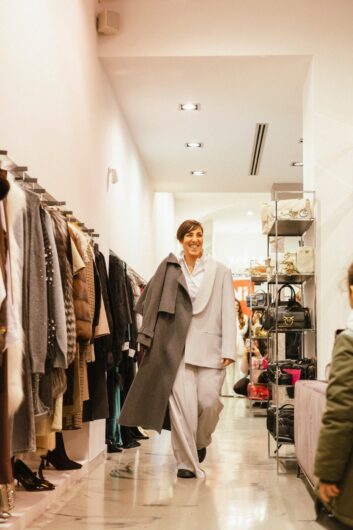 Modelle per un giorno: sfilata per me.dea contro la violenza sulle donne