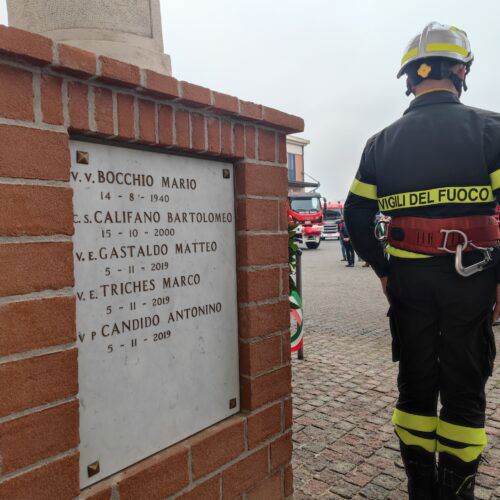 Vigili del Fuoco di Alessandria: nel giorno della Patrona Santa Barbara il ricordo dei compagni caduti