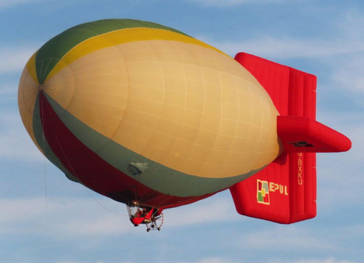 A Mondovì 30 mongolfiere in volo: fino all’Epifania oltre 30 meraviglie nel cielo