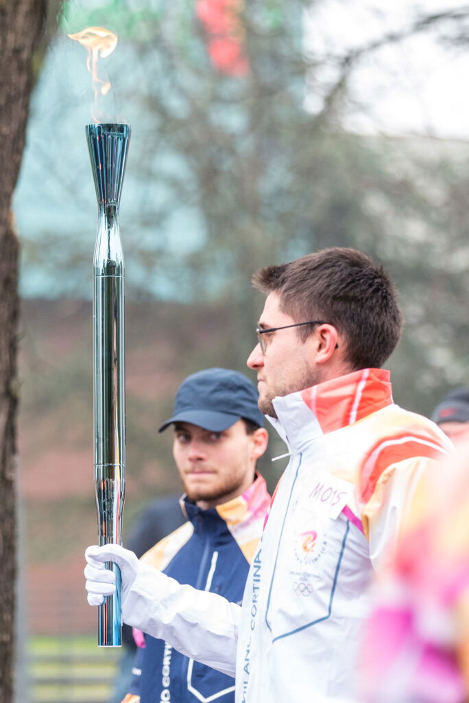 Fiaccola olimpica Tortona 2026 - Foto di Andrea Soresina