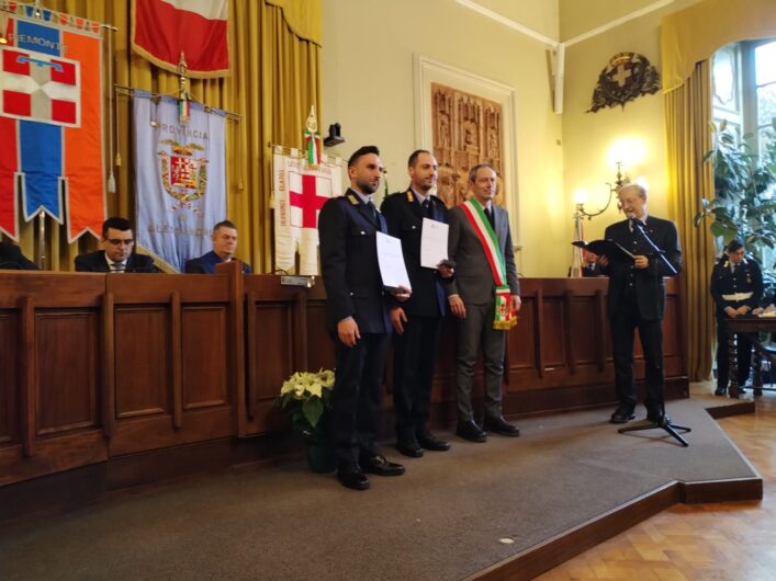 Voghera festeggia San Sebastiano. Restituita alla comunità tela restaurata del Santo e premi agli agenti