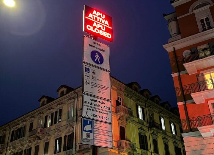 Attiva l’Area Pedonale Urbana. Il sindaco di Alessandria: “Una scelta per la qualità della vita”