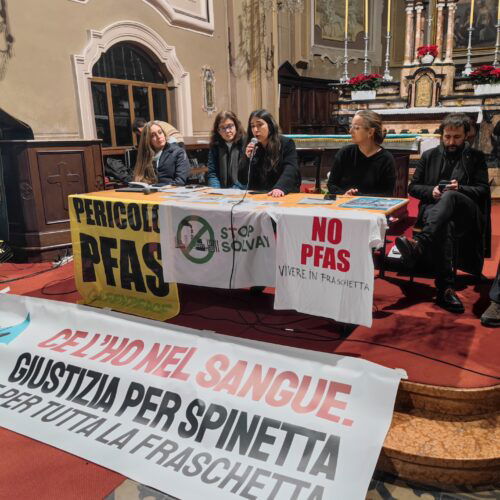 “Rompiamo il muro di assuefazione”: a Spinetta i comitati dei cittadini uniti contro i Pfas