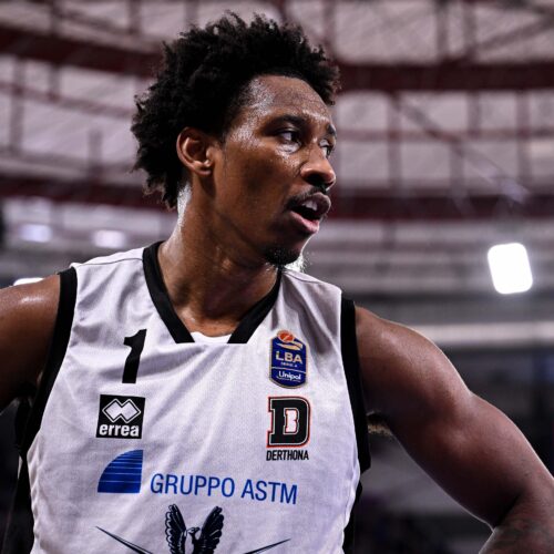 Bertram Derthona cede in rimonta contro Brescia: la Leonessa ruggisce in volata