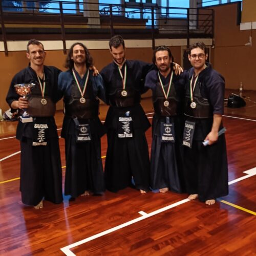 Kendo: alla Hagakure Cup oro per i fratelli Alessandro e Francesco Mortara del Doshinken
