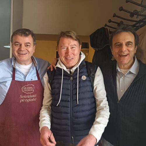 Mika Hakkinen a pranzo ad Alessandria: agnolotti e carne cruda per il campione di Formula 1