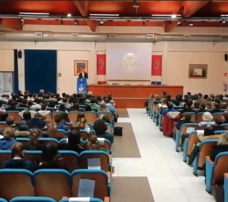 Le mafie ieri e oggi: oltre 280 studenti in Questura a Pavia per il laboratorio con il Vicario del Questore