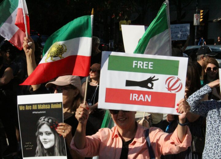 Iran, il consiglio regionale del Piemonte prende posizione: sì unanime contro la repressione