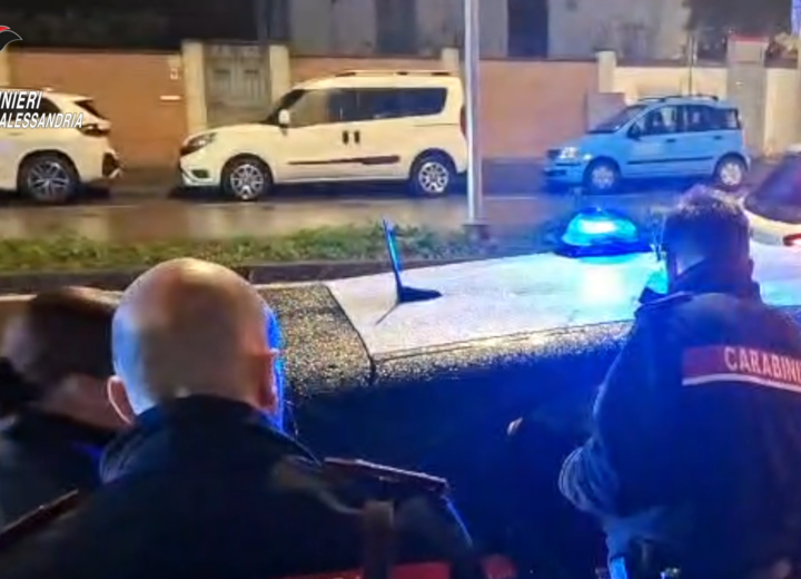 Carabinieri smantellano aggressiva banda di usurai. Tassi oltre il 30% e pestaggi per ottenere soldi e silenzio