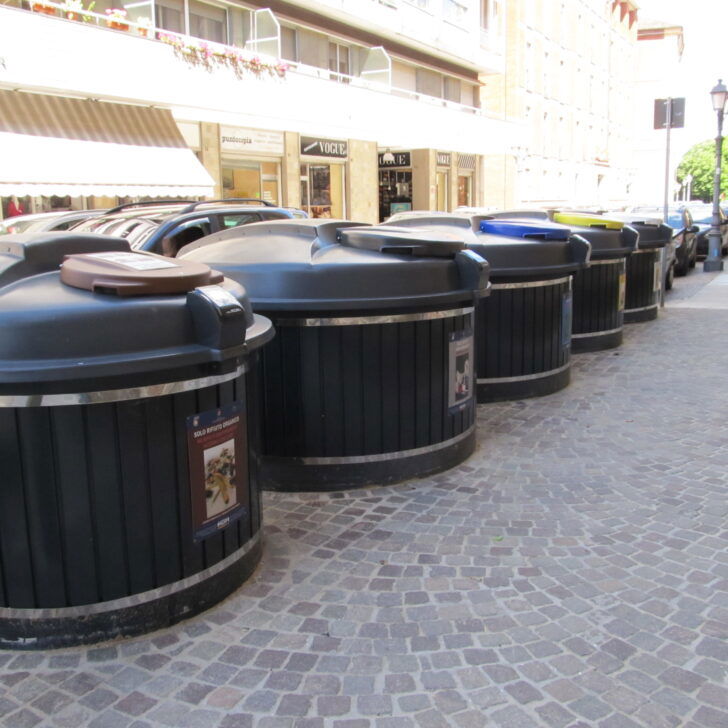 Rinnovo isole ecologiche a Casale: arriva la card personale